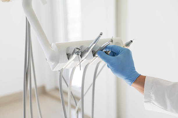 24/7 Emergency Wisdom Tooth Removal experts in Canton Valley, CT
